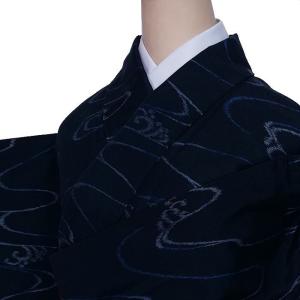 未使用品 紬 結城 真綿紬 リサイクル紬袷 経緯絣 絹 リユース着物 黒炭