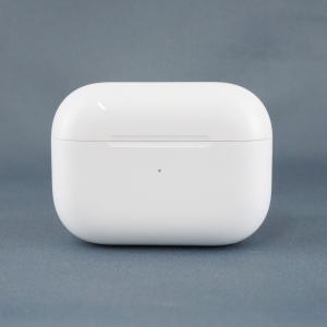 Apple 第3世代 ワイヤレス充電ケースのみ Apple AirPods 国内正規品