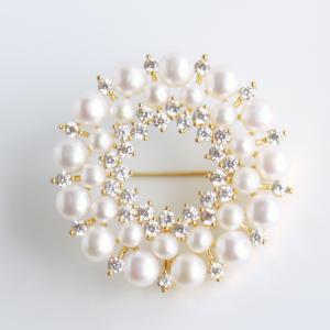 ミキモト MIKIMOTO ブローチ 金属素材xパール シルバーxホワイト 定番