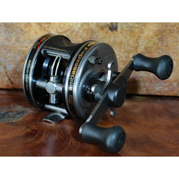 Abu Garcia（アブガルシア） 左ハンドルABU アンバサダー 4601C