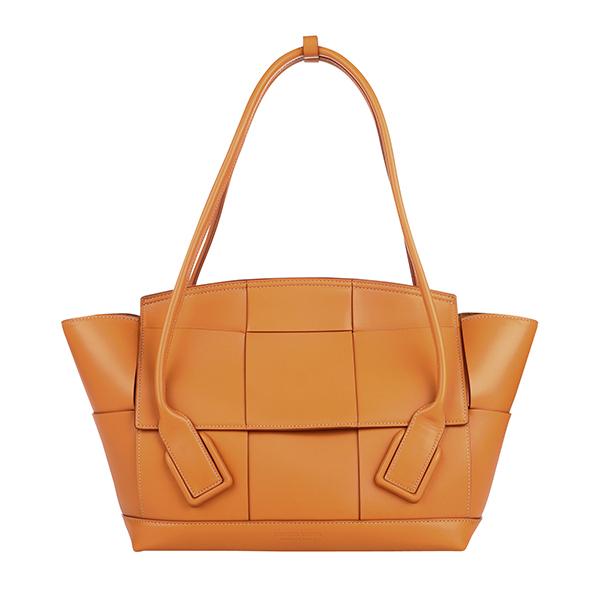 BOTTEGA VENETA（ボッテガ・ヴェネタ） 並行輸入 ハンドバッグ マキシ