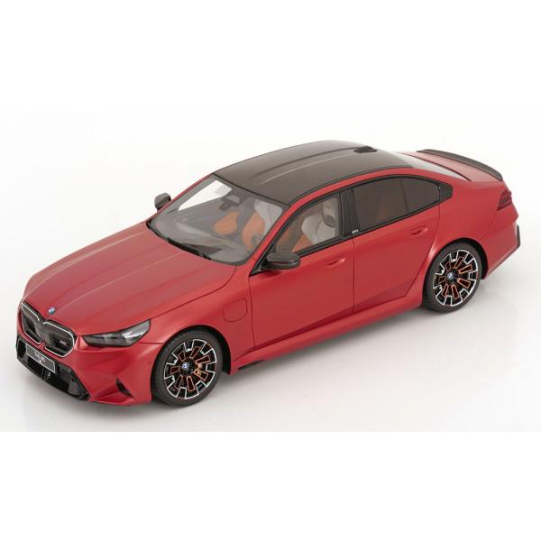 BMW M5 G90 2025 マットレッドメタリック / GT SPIRIT 1/18 ミニカー