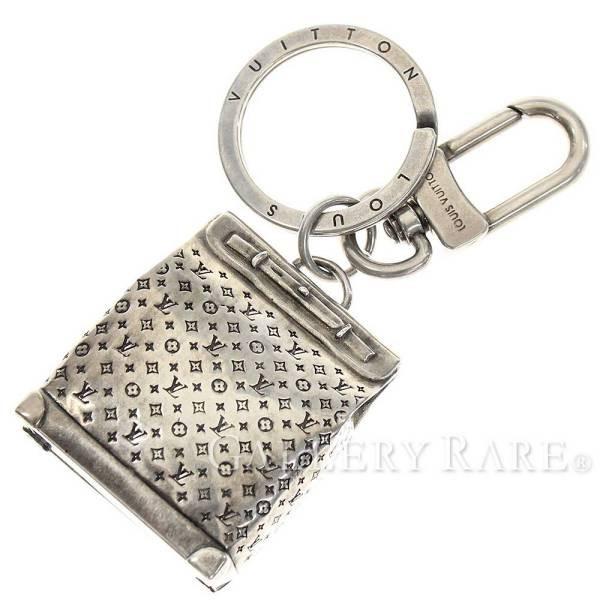 LOUIS VUITTON（ルイ・ヴィトン） キーホルダー ポルト クレ ザ