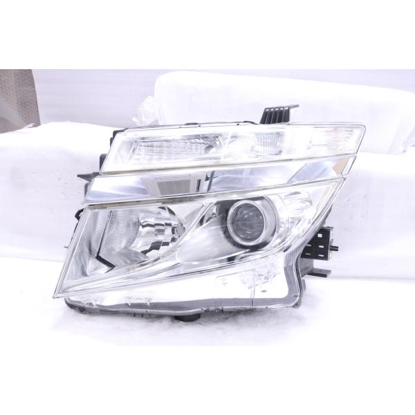 42-1319☆【値下】前期 AFS付 HID E52 エルグランド☆左ヘッドライト