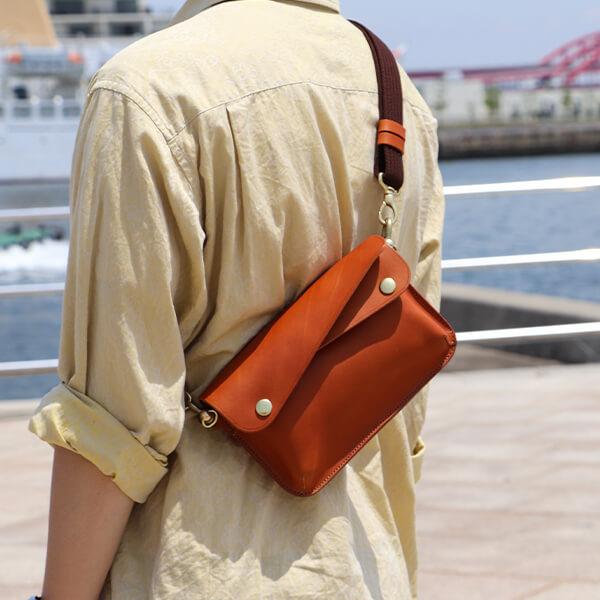 BEERBELLY（ビアベリー） クラッチバッグ レザー ショルダーバッグ