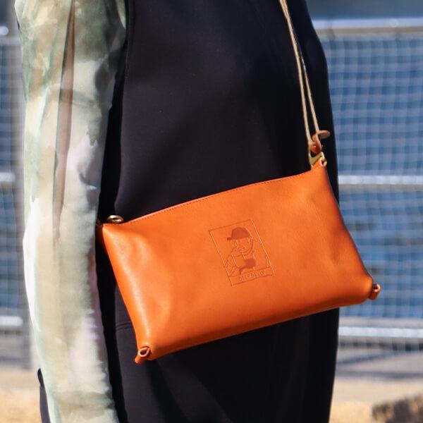 BEERBELLY（ビアベリー） ショルダーバッグ 本革 メンズ サコッシュ