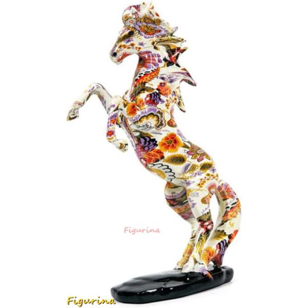 figurina_cjzmbj240725qvrw9m40