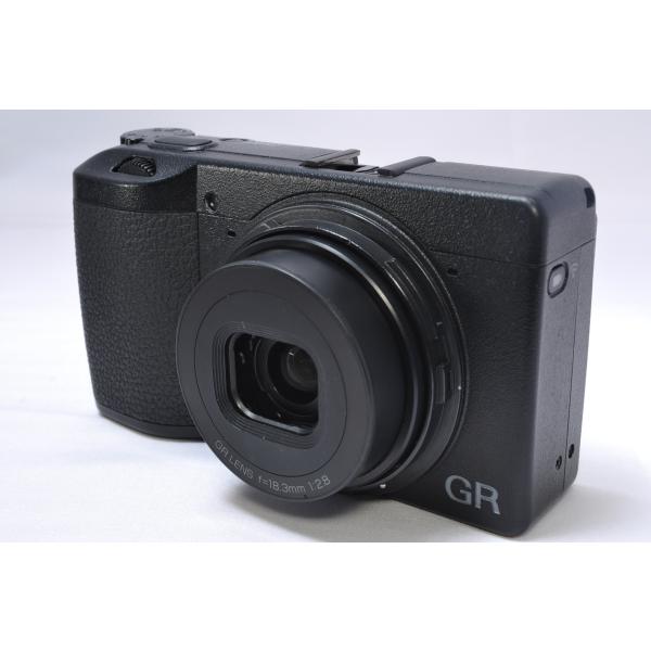 RICOH GR リコー III デジタルコンパクトカメラ 240万画素 : カメラの