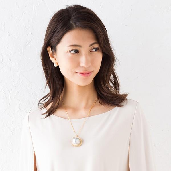 29mm ブルー マベ真珠 ダイヤモンド K18YG ブローチペンダント 極上に