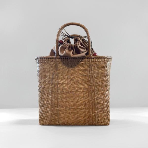 山葡萄網代編みスマホホルダー 山葡萄網代編みスマホホルダー 山葡萄