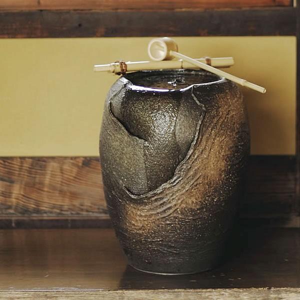 信楽焼 つくばい 水音の電動ツクバイ 循環式 陶器 蹲 水琴窟 すいきん