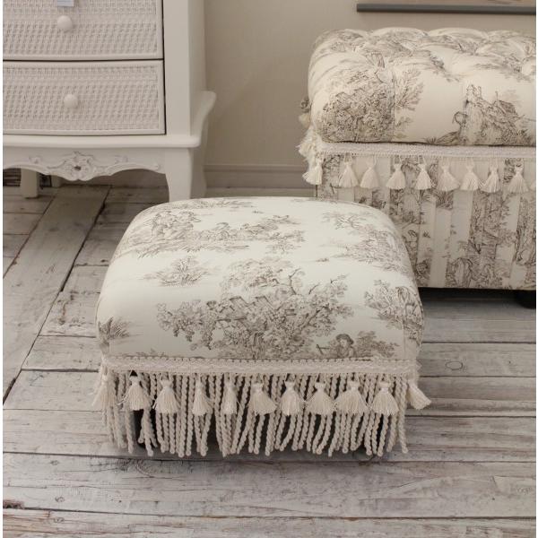 フットスツール 小型 フットレスト 足置き ジュイ柄 ジェニファー