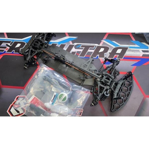 セロスポーツ 64 マットカーボンバージョン EPツーリングカー キット