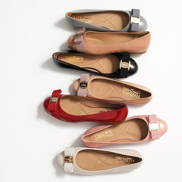 FERRAGAMO（フェラガモ） パンプス VARINA レディース エナメル ヴィラ