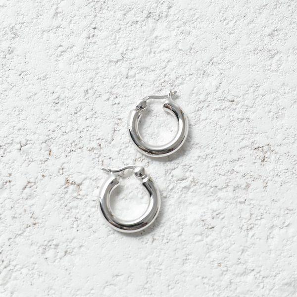 TOM WOOD（トムウッド） ピアス Classic Hoop Thick Small クラシック