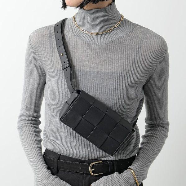 BOTTEGA VENETA（ボッテガ・ヴェネタ） ボディバッグ カセット 668572