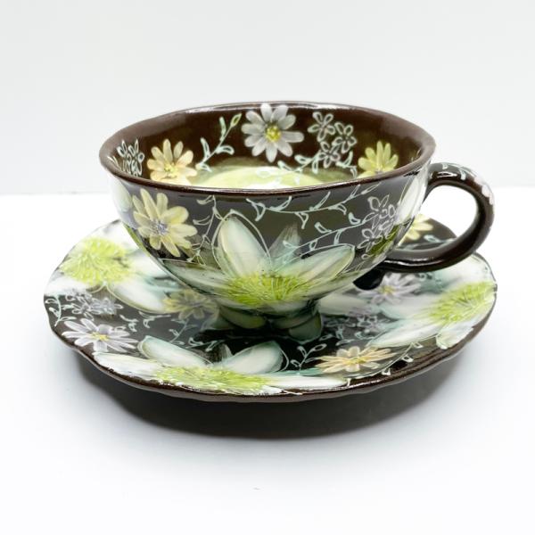 工房ゆずりは カップ＆ソーサー 白絵花 瀬戸焼 花柄 優しい感性 女性