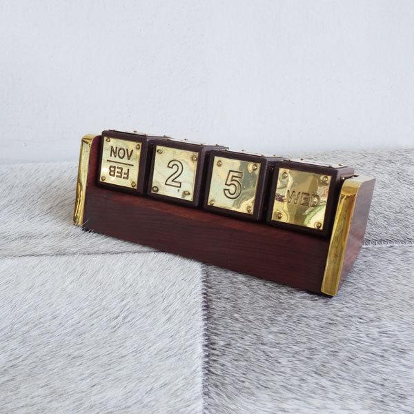 万年カレンダー 木製 真鍮 ブラス 卓上 アンティーク 日替わり 再利用