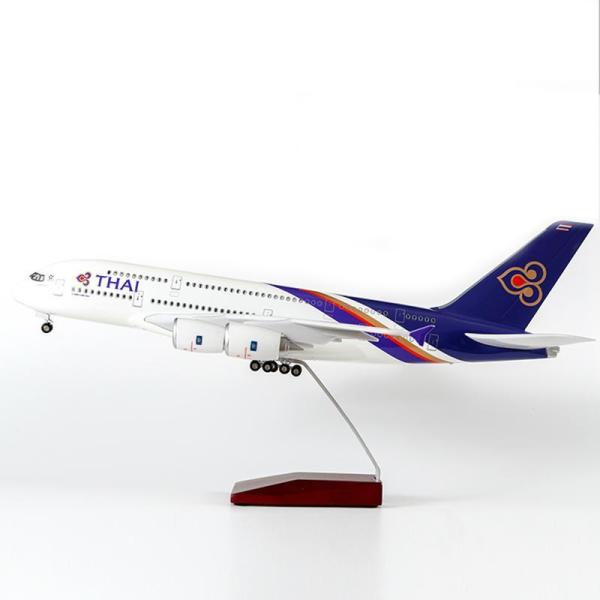 universal-cl-store_2009-41