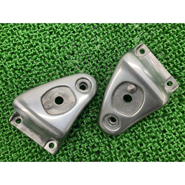 カワサキ（Kawasaki） ゼファー1100 ヘッドライトステー 左右 1599