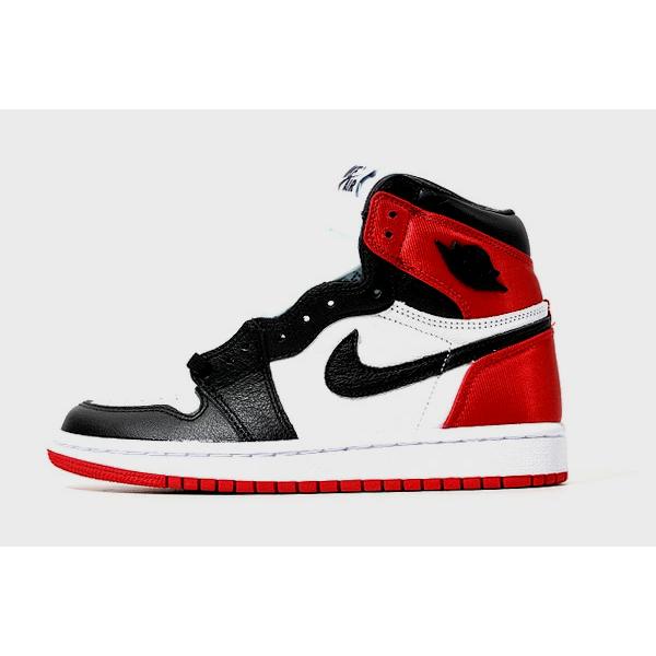 NIKE（ナイキ） 23cm 未使用品 WMNS AIR JORDAN 1 HIGH OG SATIN Black