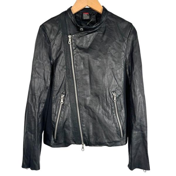 vectorpremium_216-202411290375