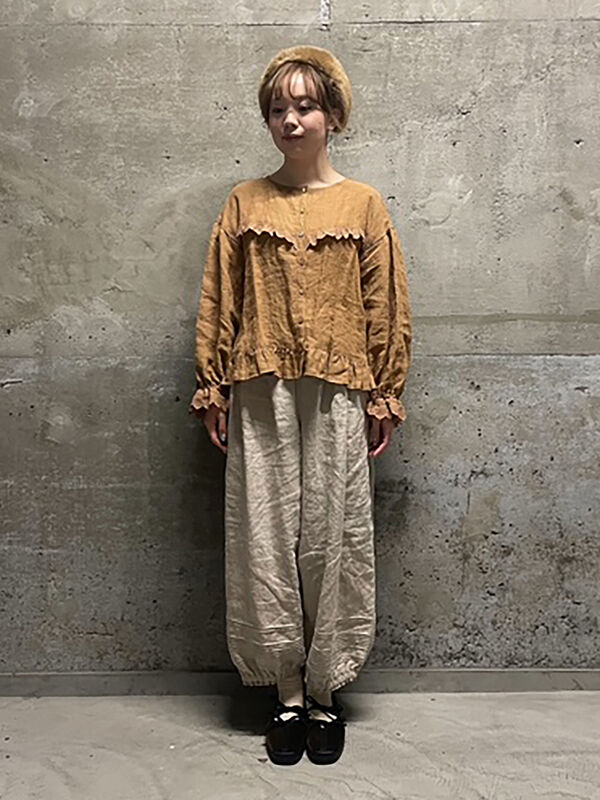 立川店/EC限定】リネンバブーシュカ付エトワールブラウス（ブラック