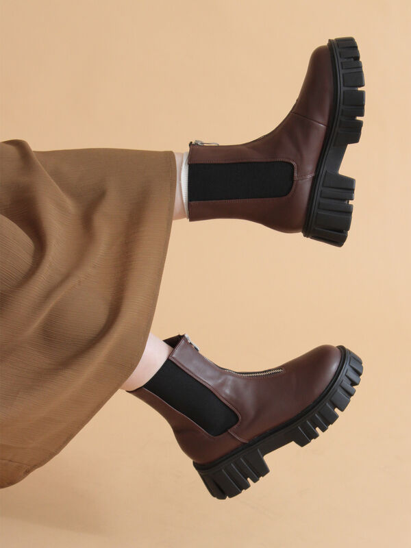 セール】 フロントジップサイドゴアブーツ（ブラック/ブラウン/キナリ