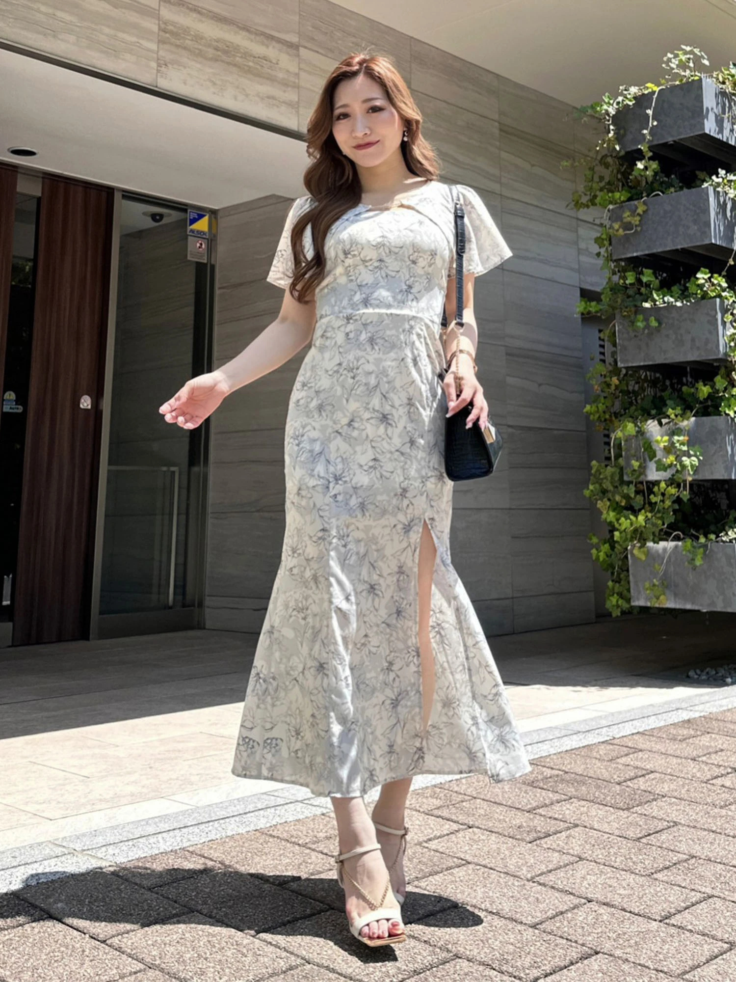 LIP SERVICE（リップサービス）｜ charme flower マーメイドワンピース