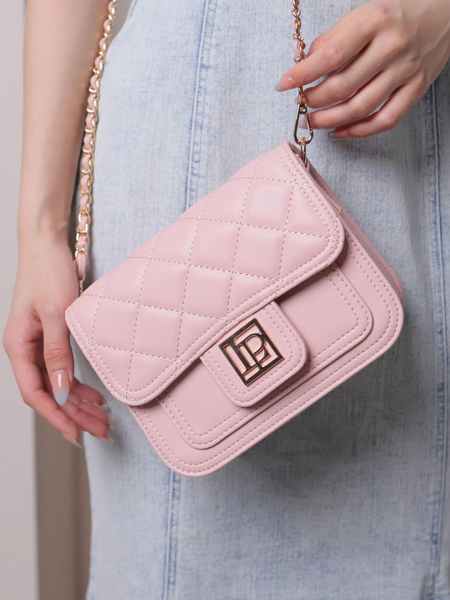 LIP SERVICE（リップサービス）｜ デニムキルティングミニバッグ