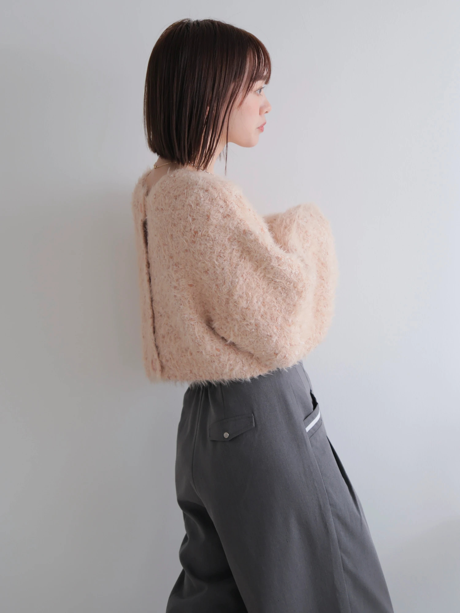 LADYMADE（レディメイド）｜ ラメフェザーショートニットカーディガン