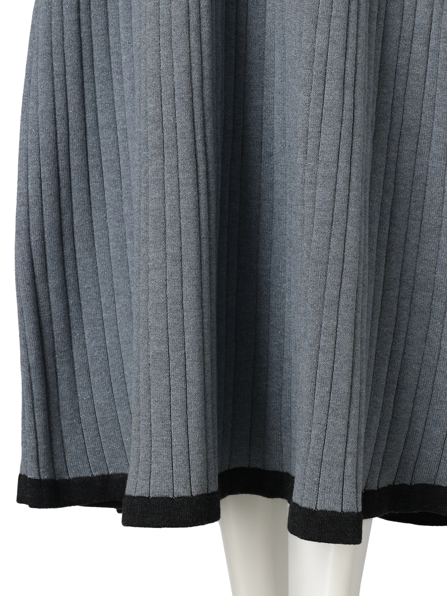 LADYMADE（レディメイド）｜ フロントジップレイヤードニット