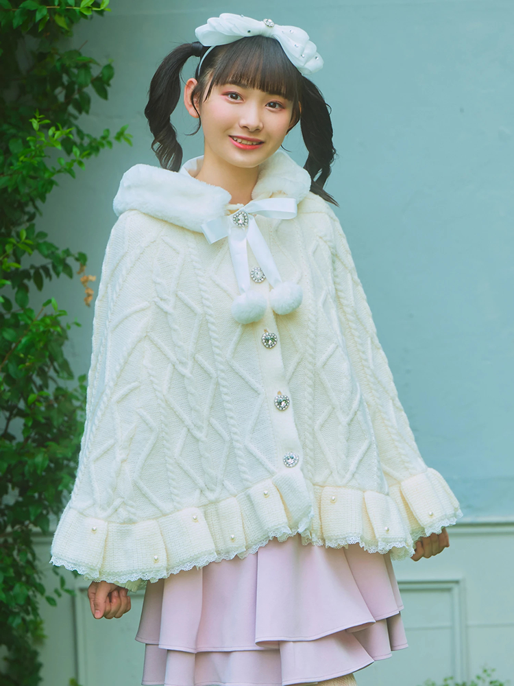 Radyホワイト ケーブルニット ポンチョ F Radyホワイト ケーブルニット