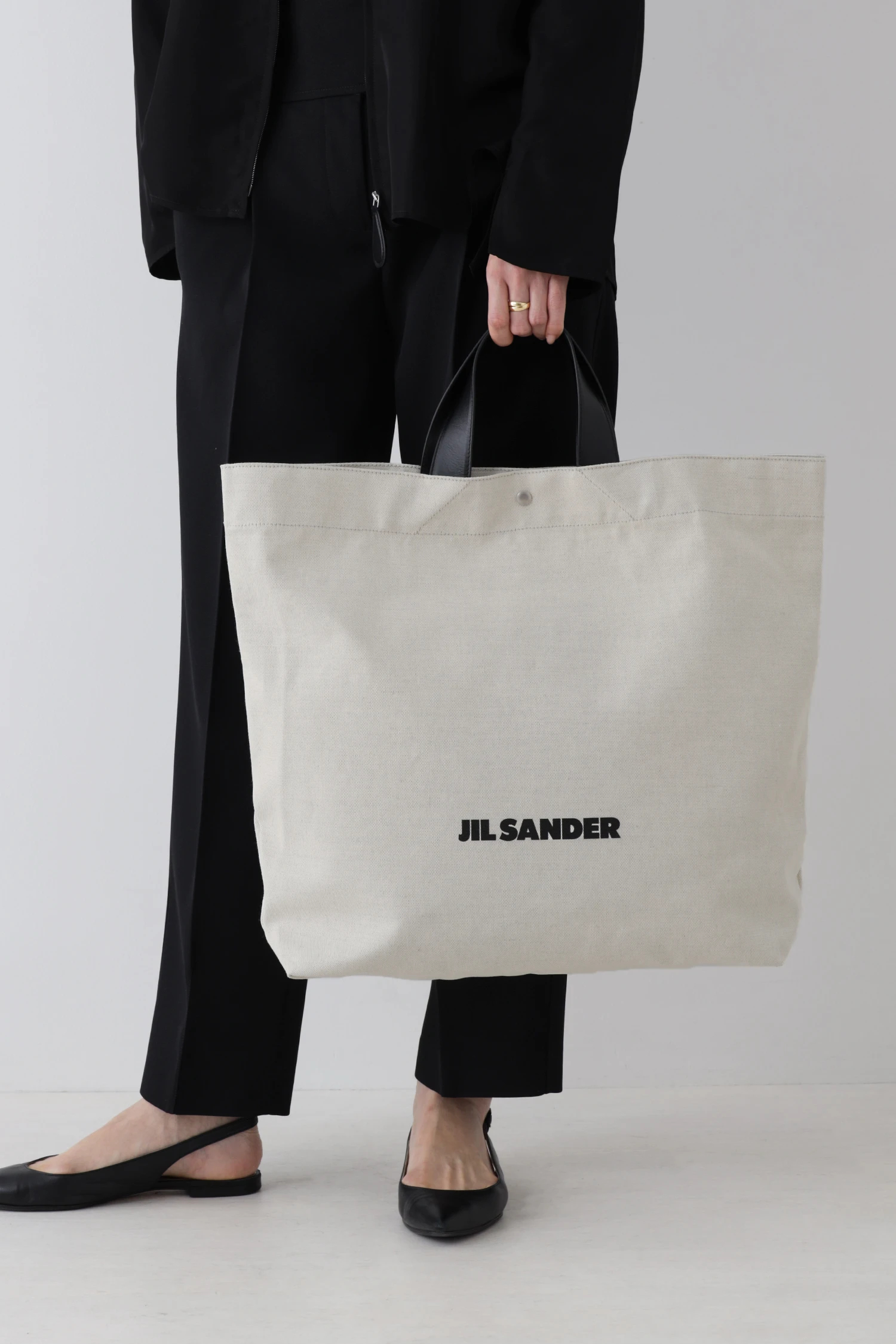 JIL SANDER（ジル サンダー）｜BOOK SHOPPERアイテムの詳細
