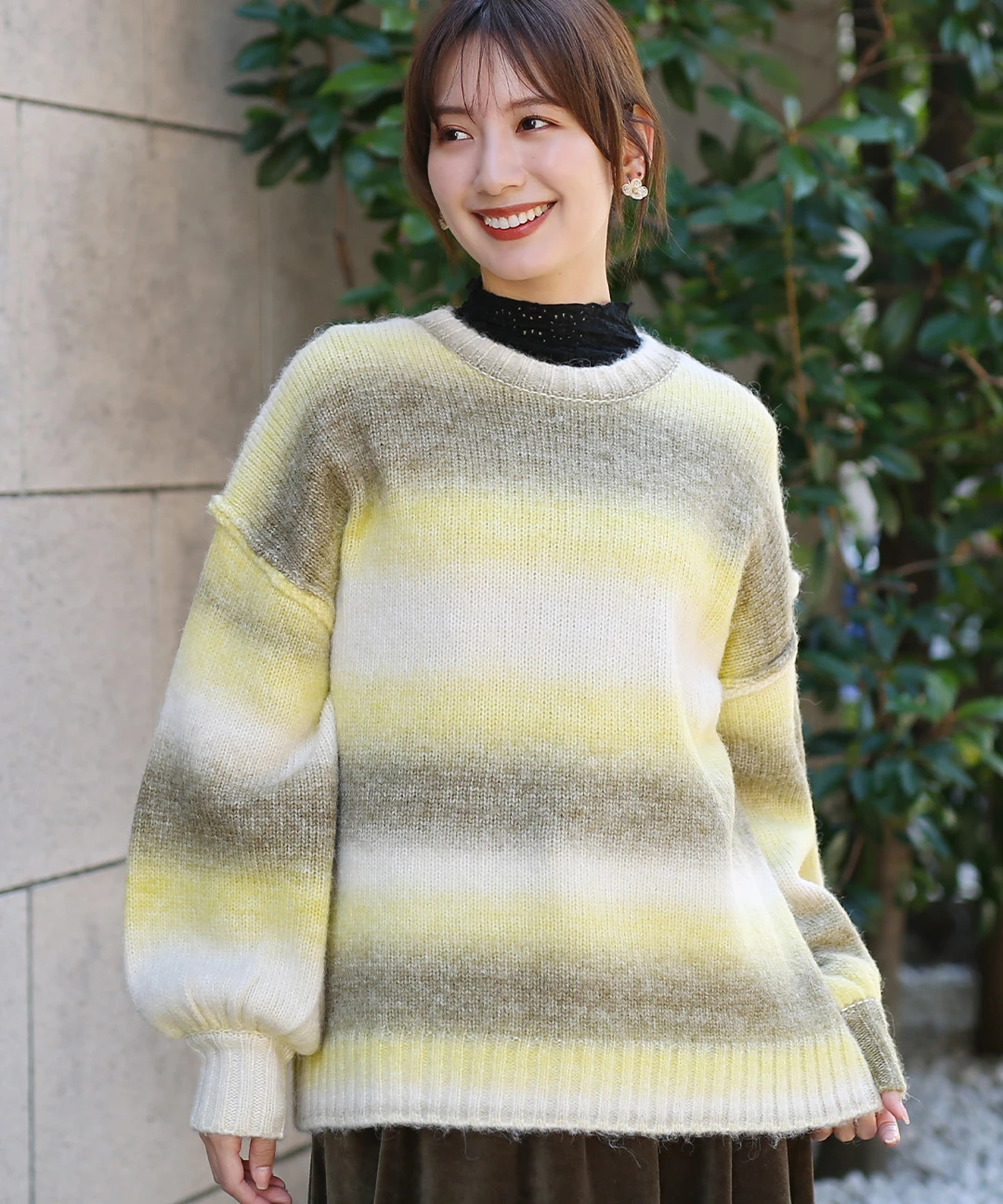 グラデーションニットクルーネックプルオーバー 【3月2日(月)15時まで