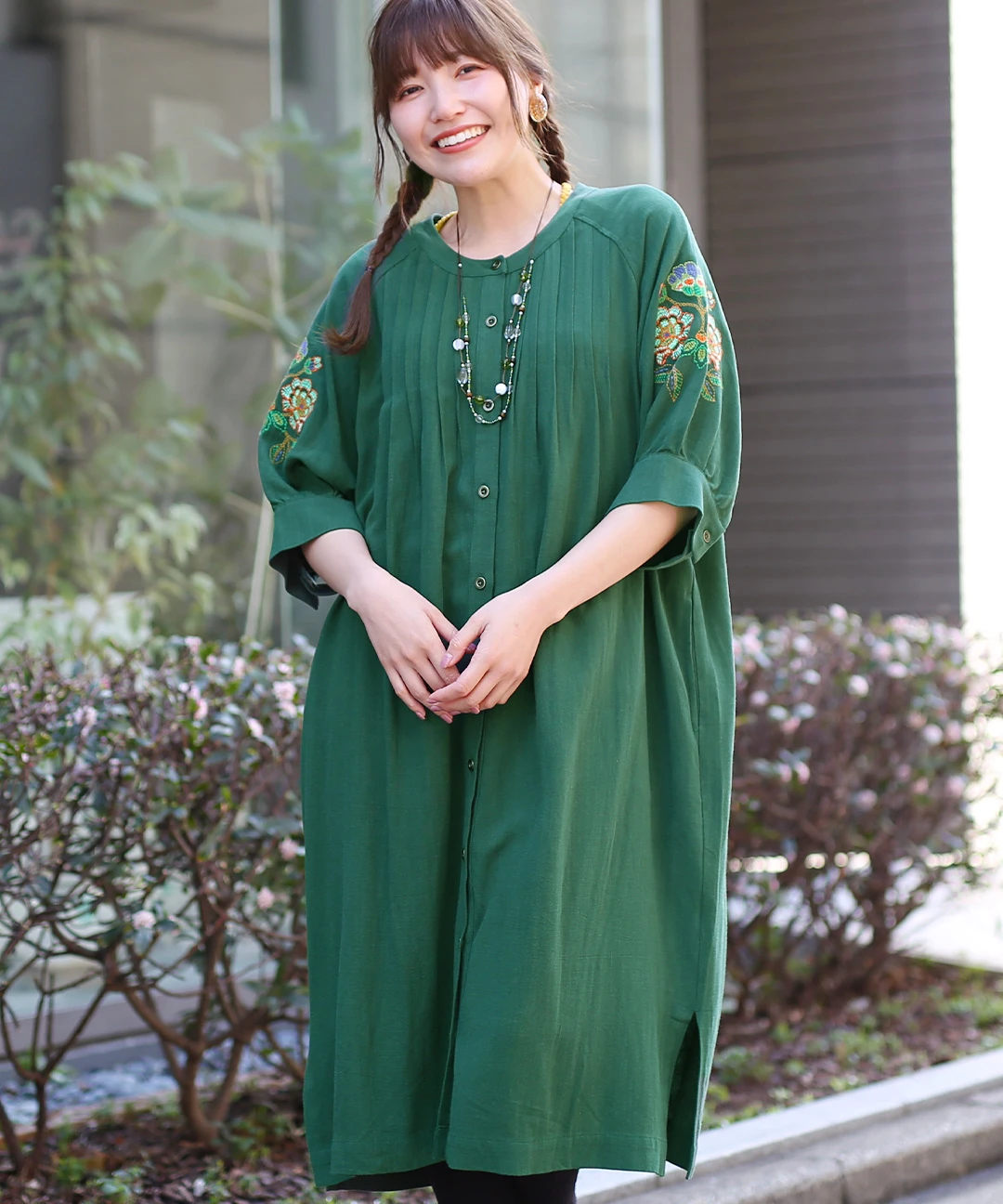 ウォッシャブルレーヨン麻刺繍ワンピース / ワンピース | エスニック
