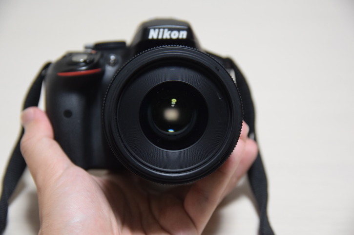 SIGMA「30mm F1.4 DC HSM ART」：明るい単焦点レンズ！【レビュー