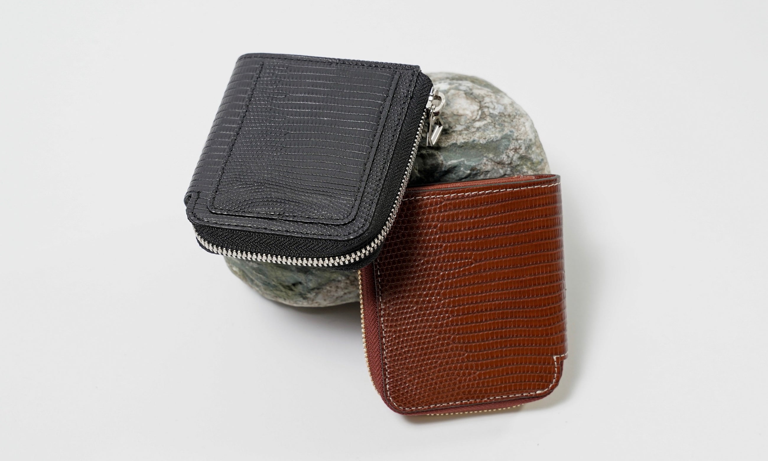 LIZARD（リザード）｜希少なリングマークトカゲ使用のエキゾチック