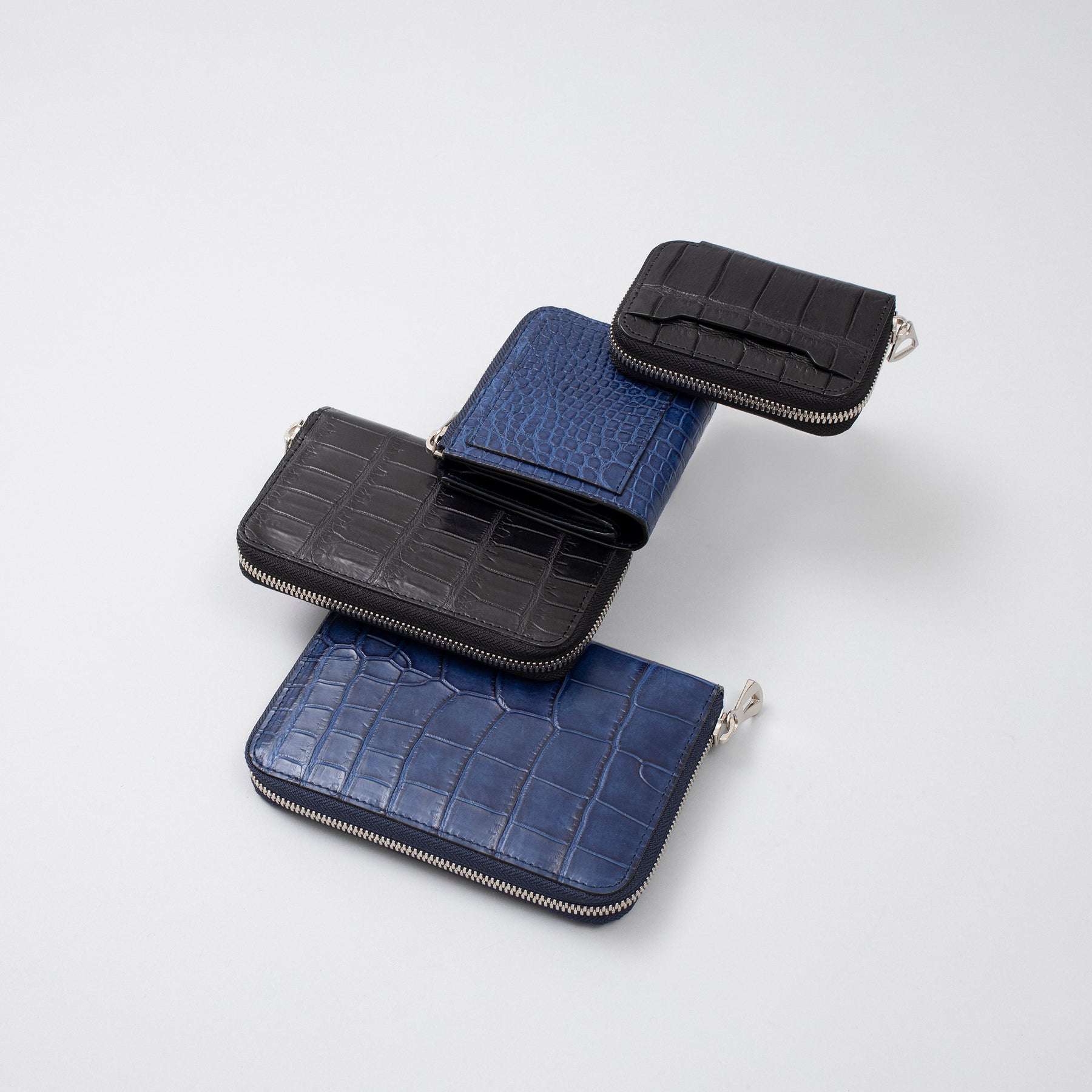 CRISTY SMART MID WLT｜藍クロコダイル 財布 ミニ財布 二つ折り 本革