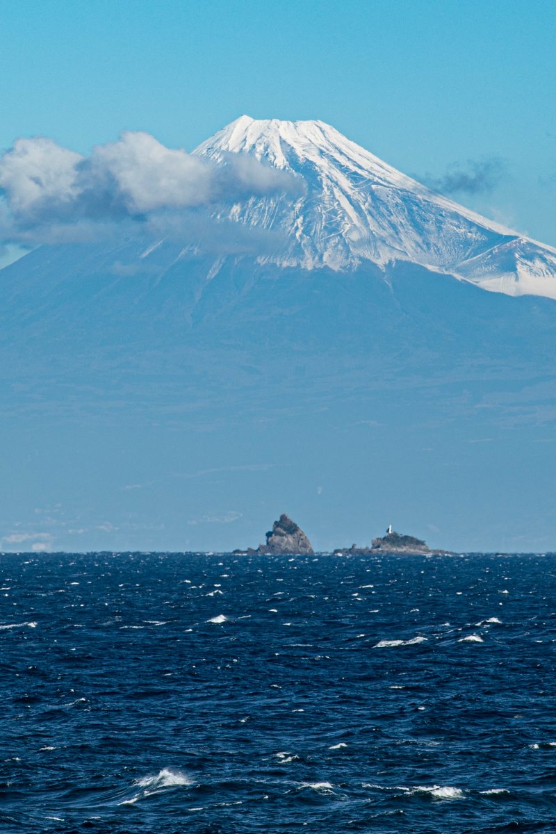 白波立つ富士山の景観-雲見海岸- | 松崎町観光協会