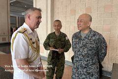 南雲統合作戦司令官が、米中央軍指揮官交代式に参加（8月9日）｜J