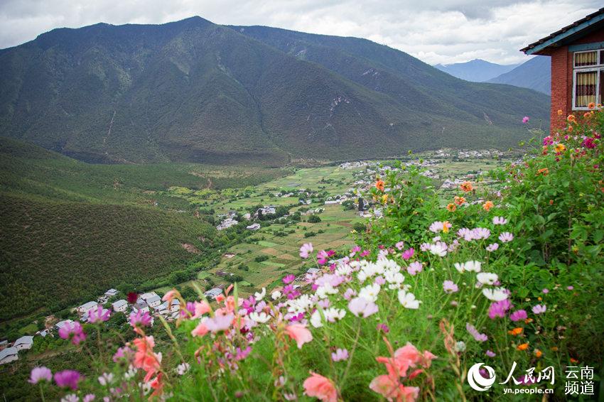 絵画のように美しい秋のシャングリラ 雲南省--人民網日本語版--人民日報