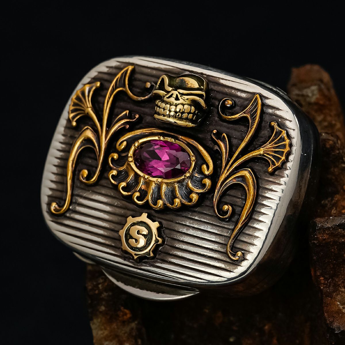 スターリンギア 02 ニュースカルマーブルペンダント w/スカル