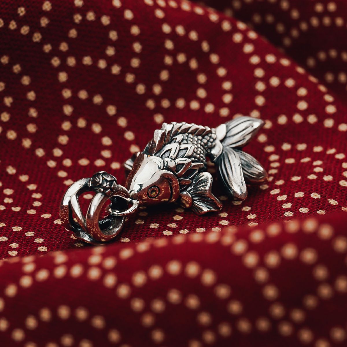 ラットレース ヴィーナススカルピアス | ジュエリーコネクション