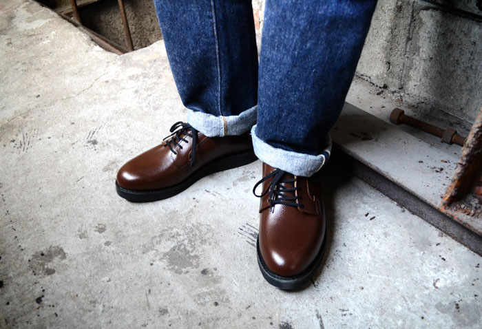 POSTMAN OXFORD #9102 Chocolate Chaparral - ストアマガジン