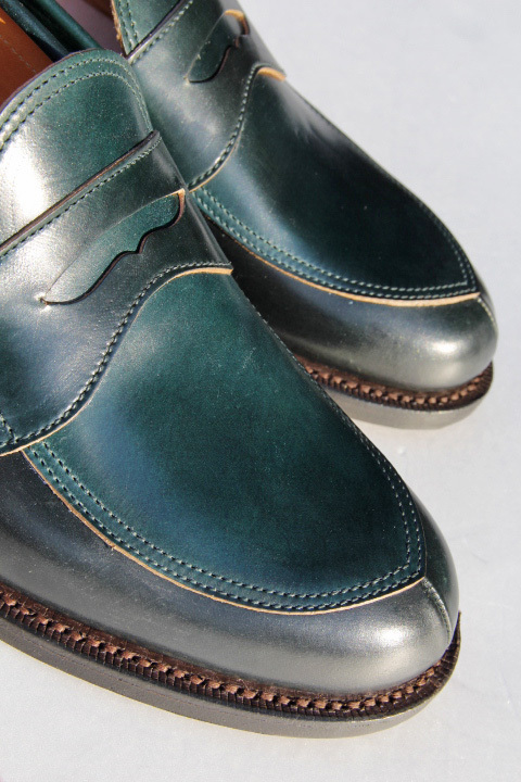 MAKERS」V-TIP LOAFER CORDOVAN メイカーズ Vチップ ローファー コード