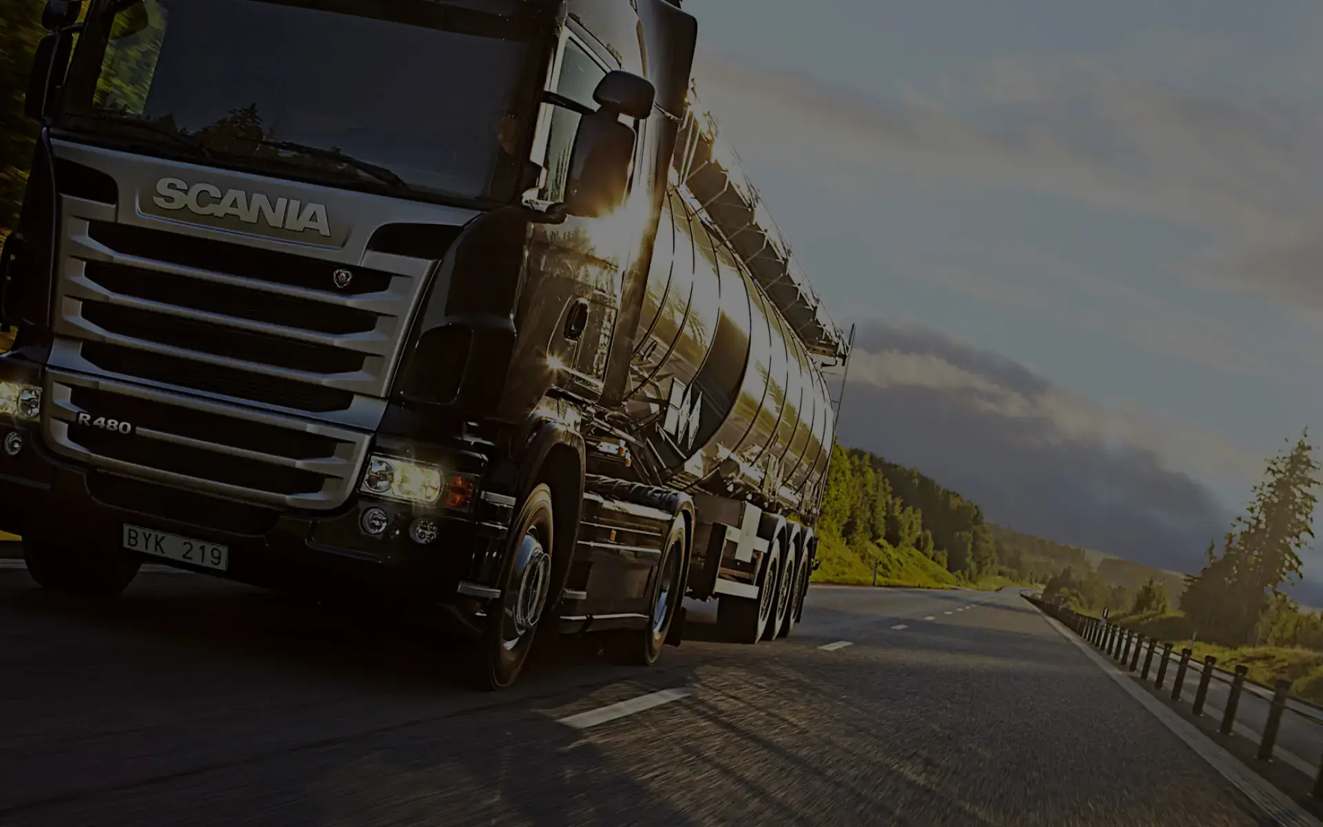 Home | Jackson Trucking