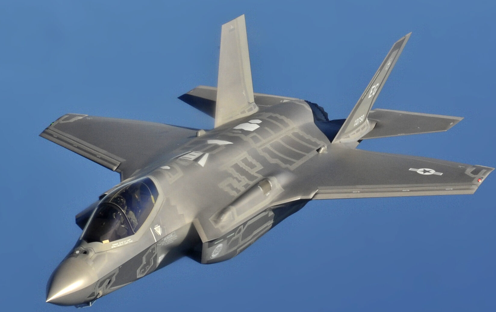 ハセガワ 1/72 F-35A U.S.A.F . 製作記 | JUNSANのミニチュア航空博物館