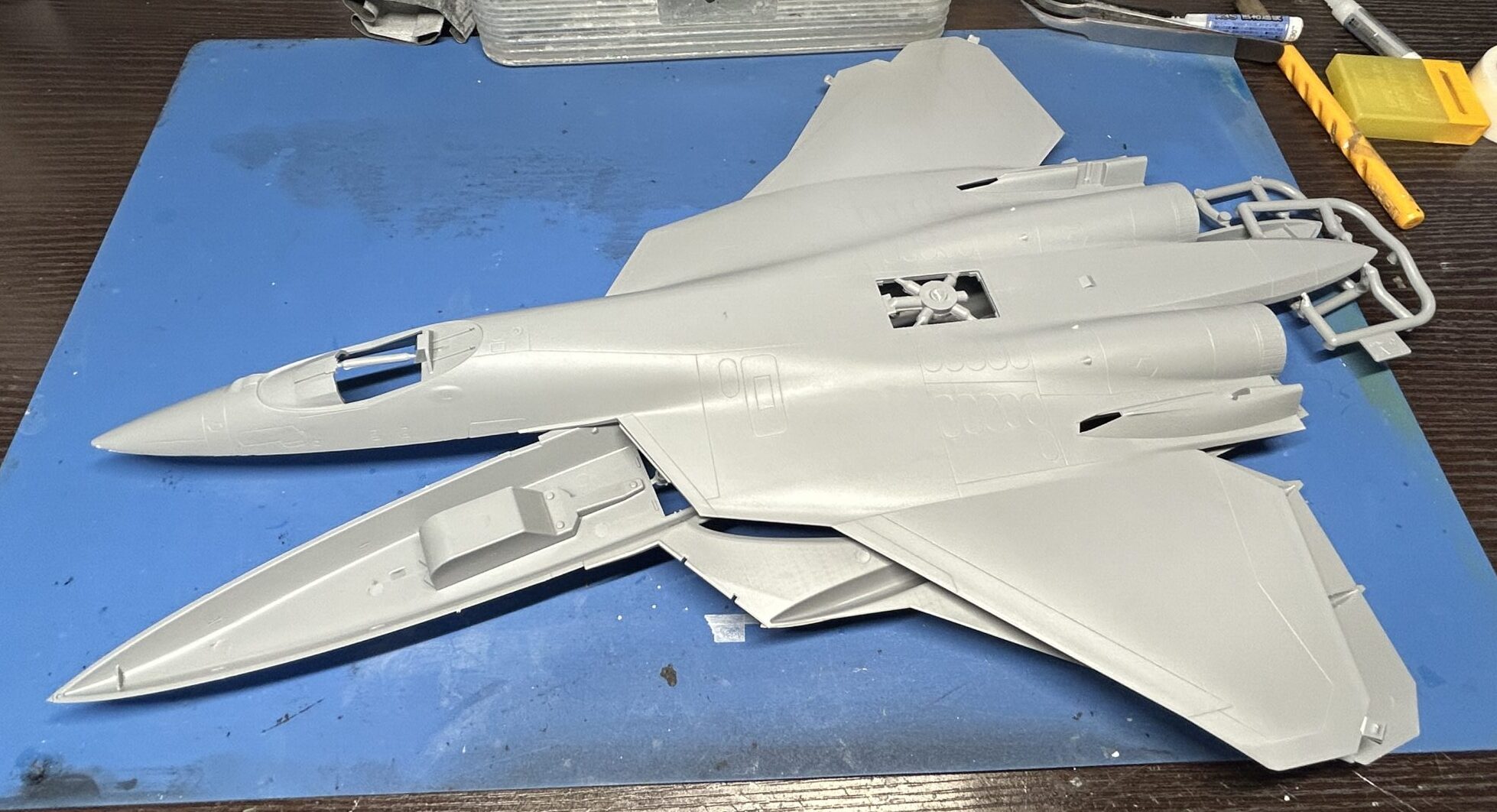 ズベズダ 1/48 スホーイ Su-57 製作記 | JUNSANのミニチュア航空博物館