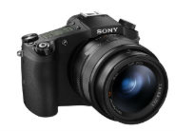 ソニー、ハイエンドコンデジ「RX」シリーズに200mmの高倍率ズーム